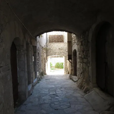 Le Castellas Du Pic St Loup 3*